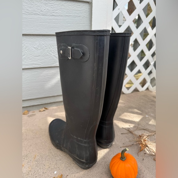 Black Hunter Women's Original Tall Rain Boots - Picture 6 of 8